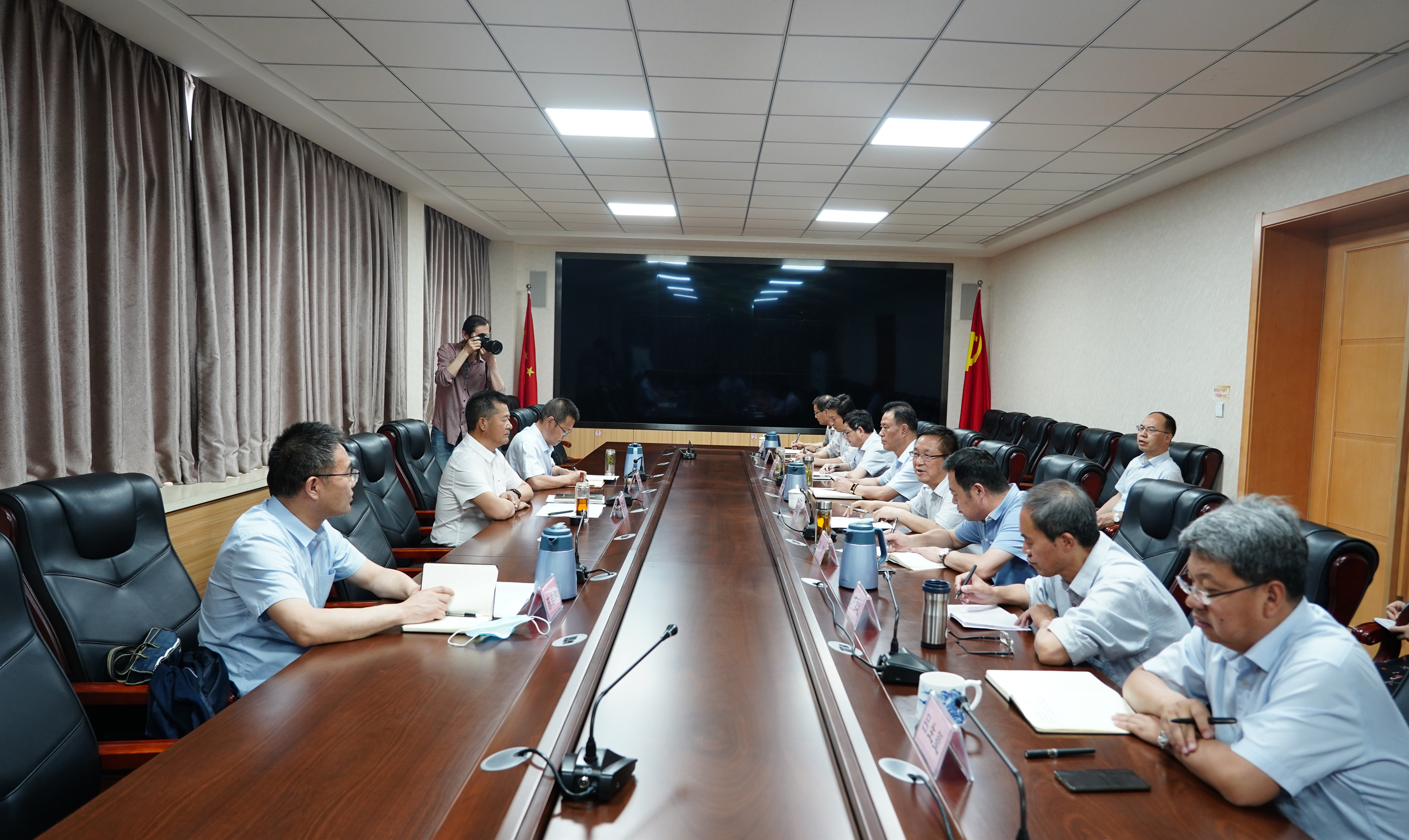 集團股份公司黨委書記、董事長宋忠慶調研水電設計院